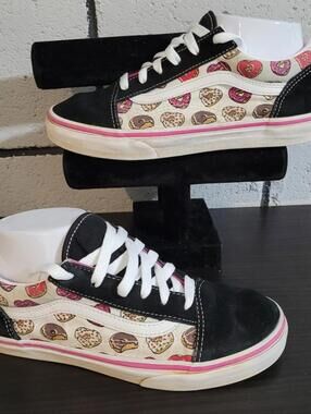 Vans Donut Print Sneakers Sz 6.5